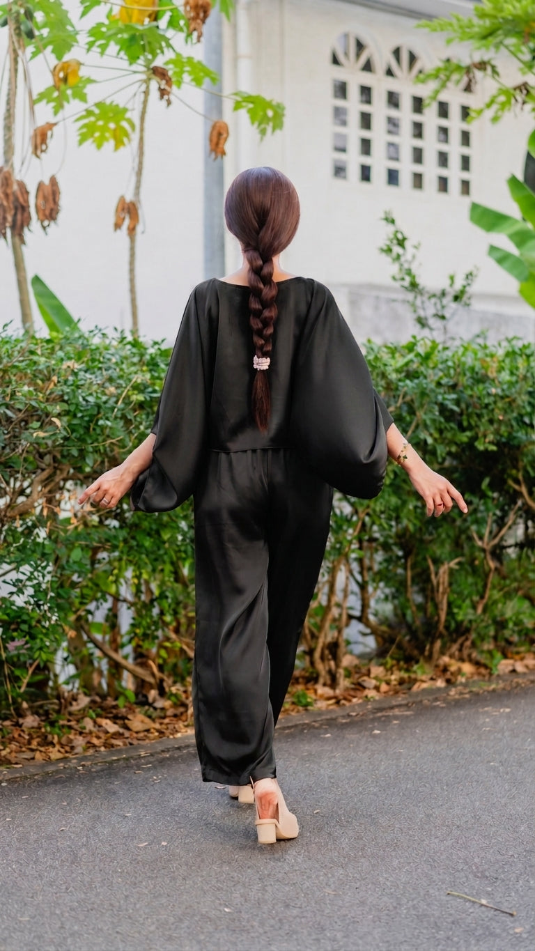 Batwing in Jet Black