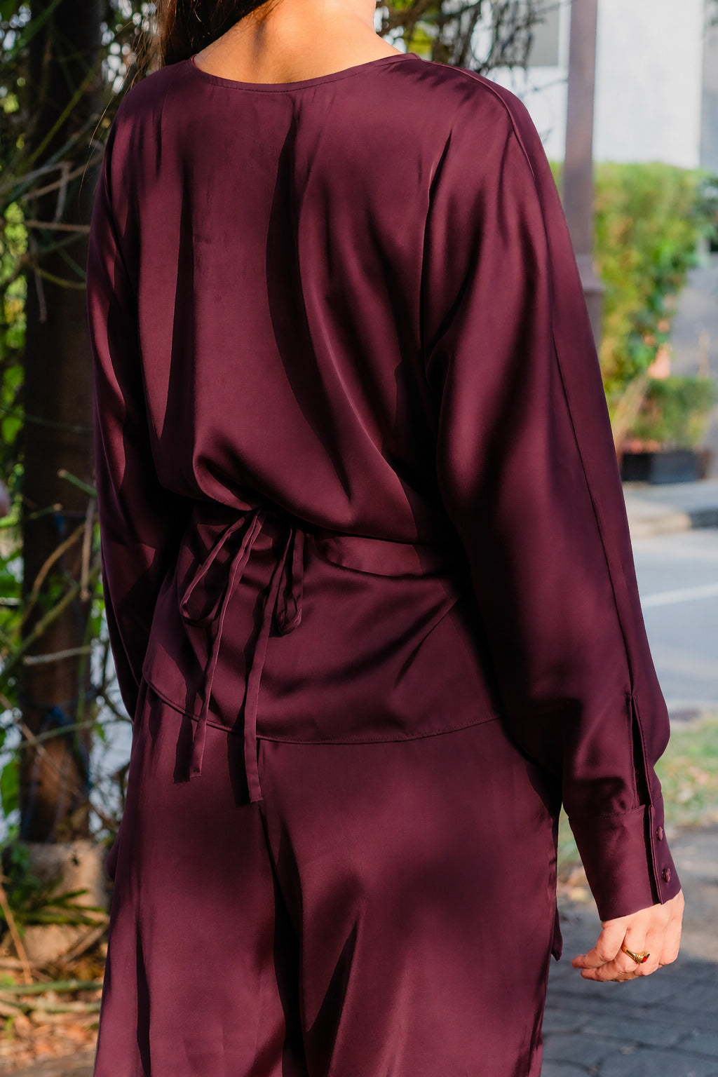 Tie Wrap in Deep Burgundy