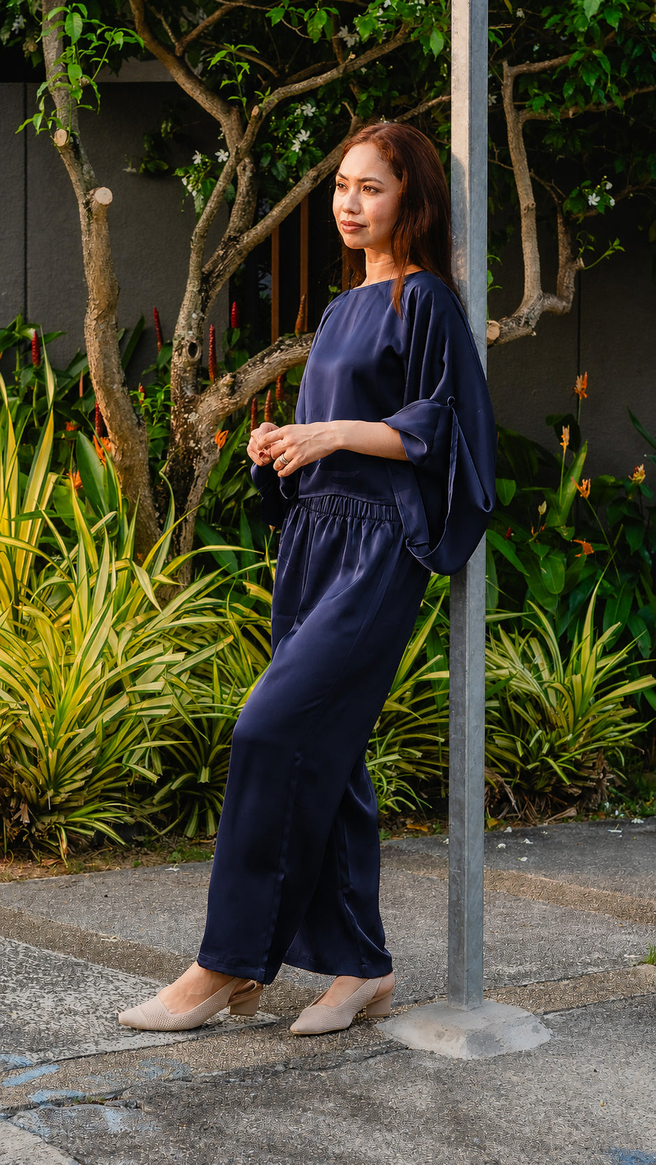 Batwing in Sapphire Blue