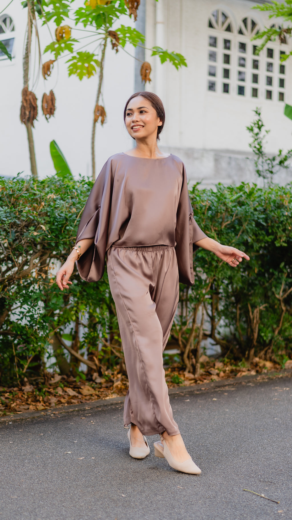 Batwing in Taupe Mauve