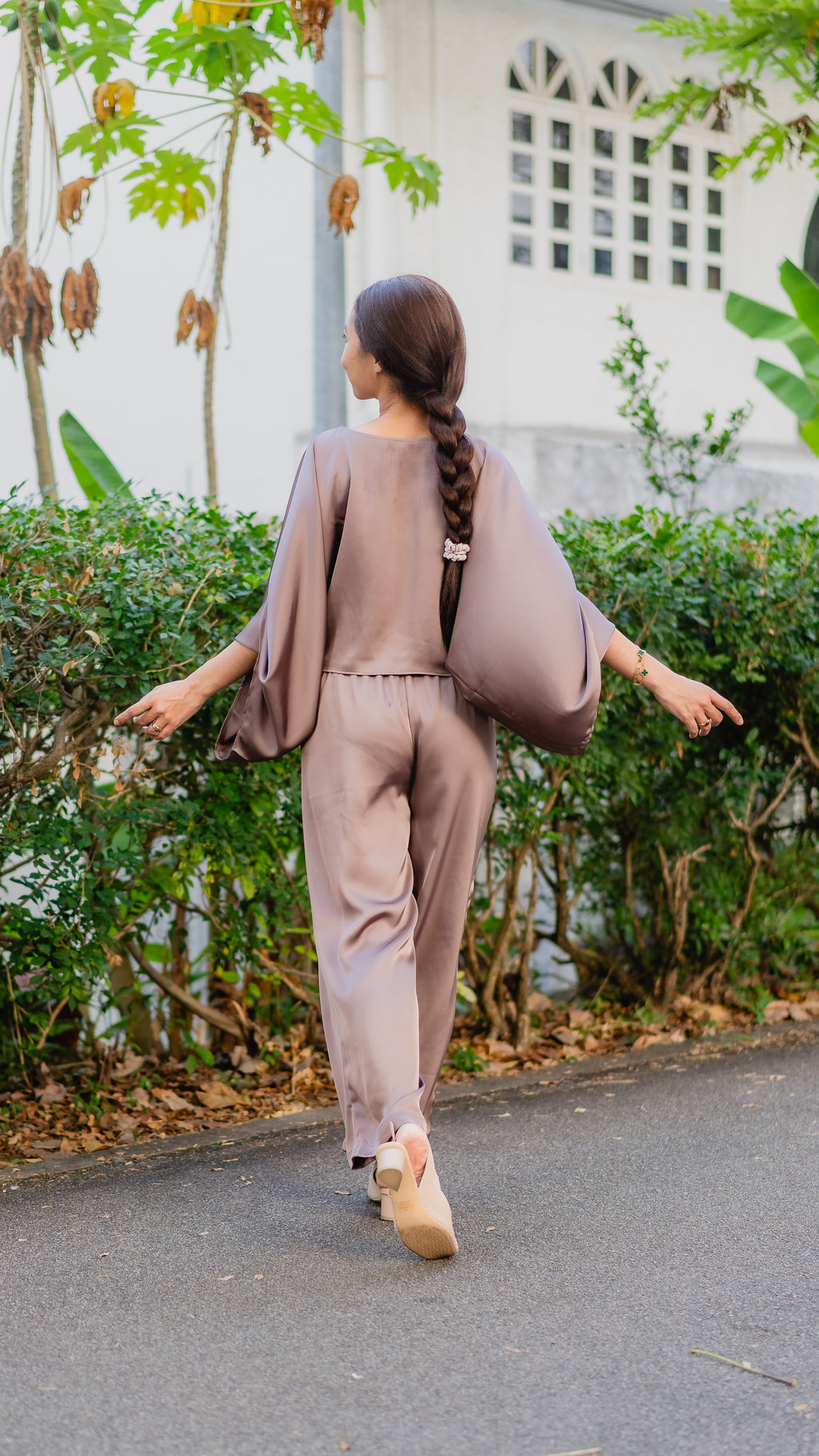Batwing in Taupe Mauve